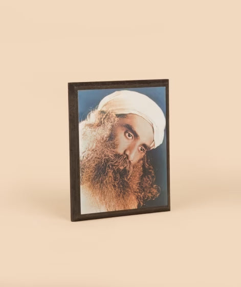 Sadhguru Photo - 4x6 (With Frame And Stand)